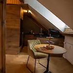 Moderne Altbauwohnung Im Zentrum Von Mit Wellness Apartmán Bern