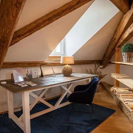 Moderne Altbauwohnung Im Zentrum Von Mit Wellness ברן