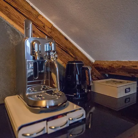 Moderne Altbauwohnung Im Zentrum Von Mit Wellness *